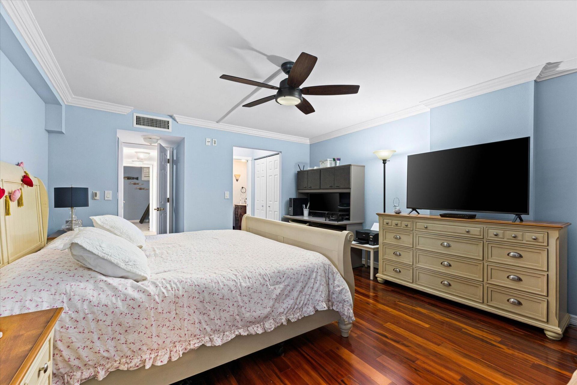 145 S Ocean Avenue, Unit 208, Palm Beach Shores, FL 33404 Photo