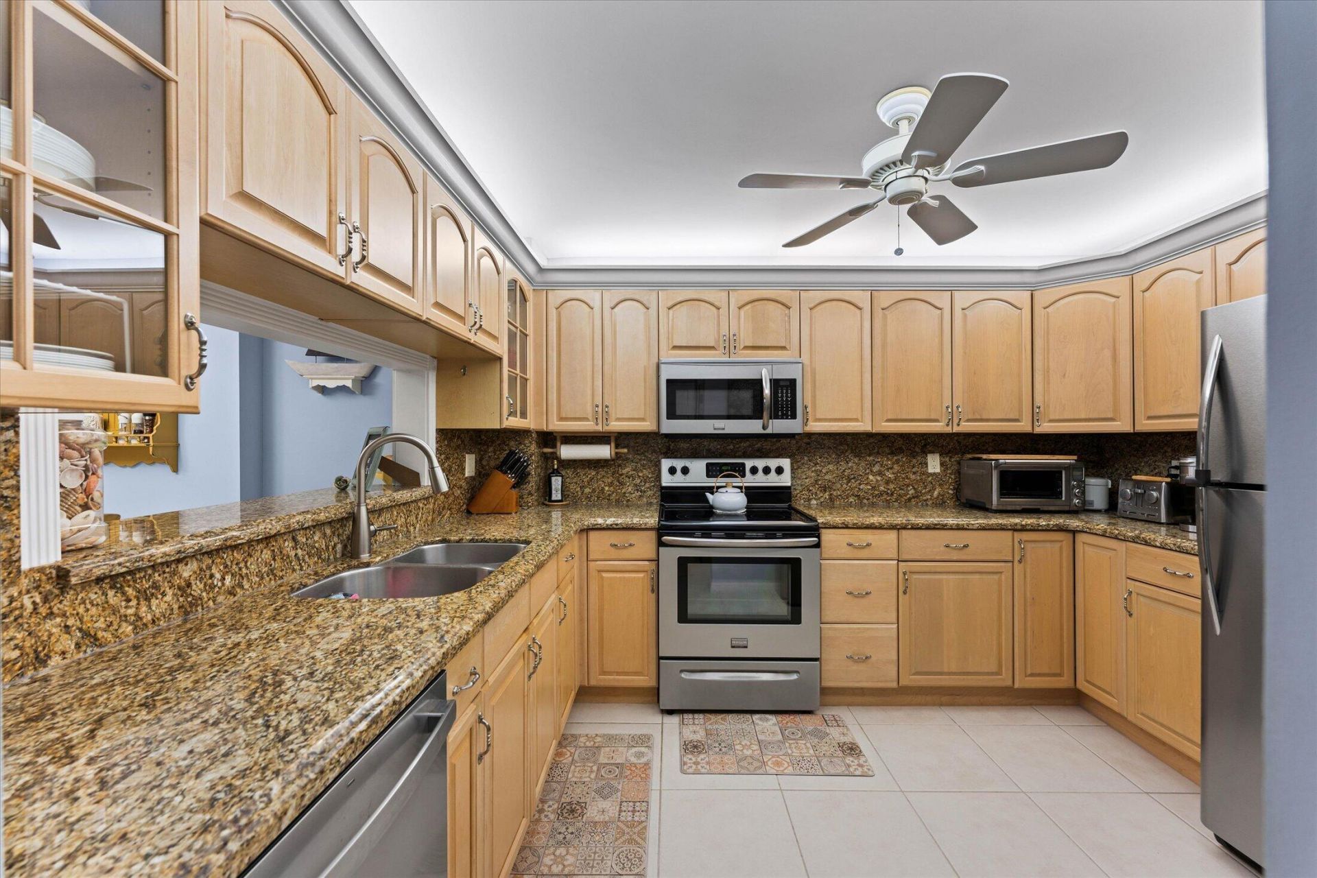 145 S Ocean Avenue, Unit 208, Palm Beach Shores, FL 33404 Photo