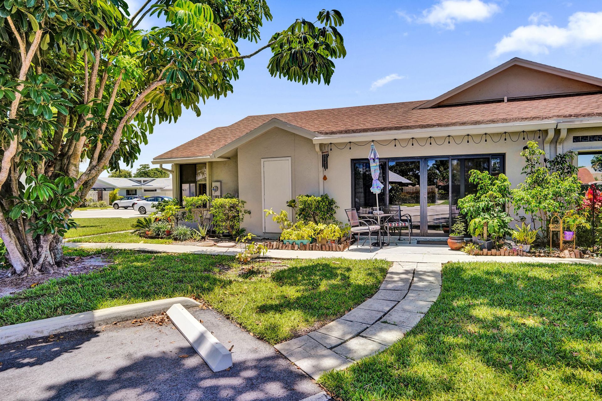 2915 NW 12th Street, Unit D, Delray Beach, FL 33445 Photo