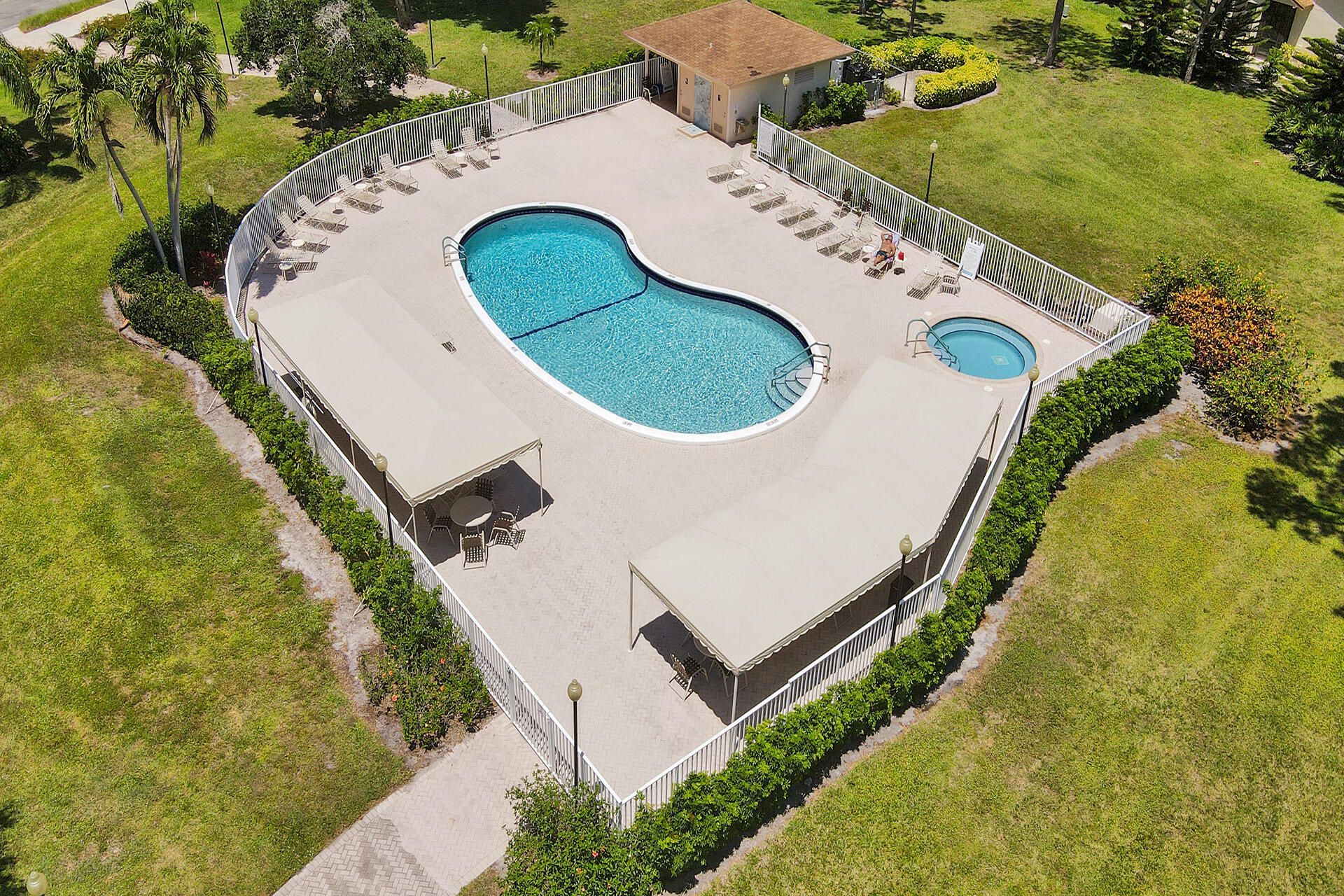 2915 NW 12th Street, Unit D, Delray Beach, FL 33445 Photo