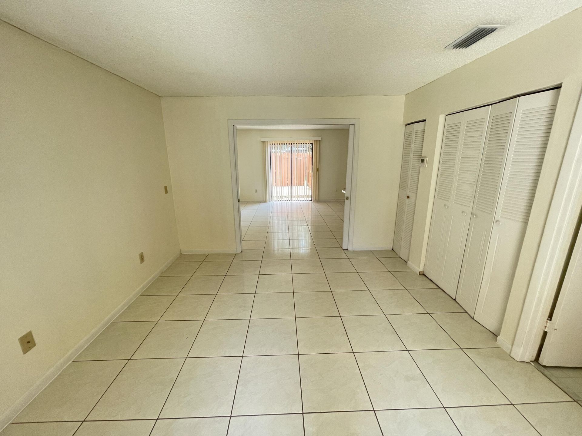 1852 My Place, West Palm Beach, FL 33417 Photo