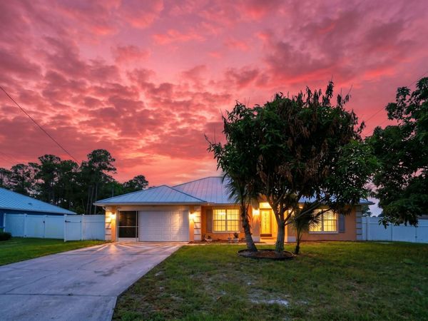 1692 SW Lofgren Avenue, Port St. Lucie, FL 34953