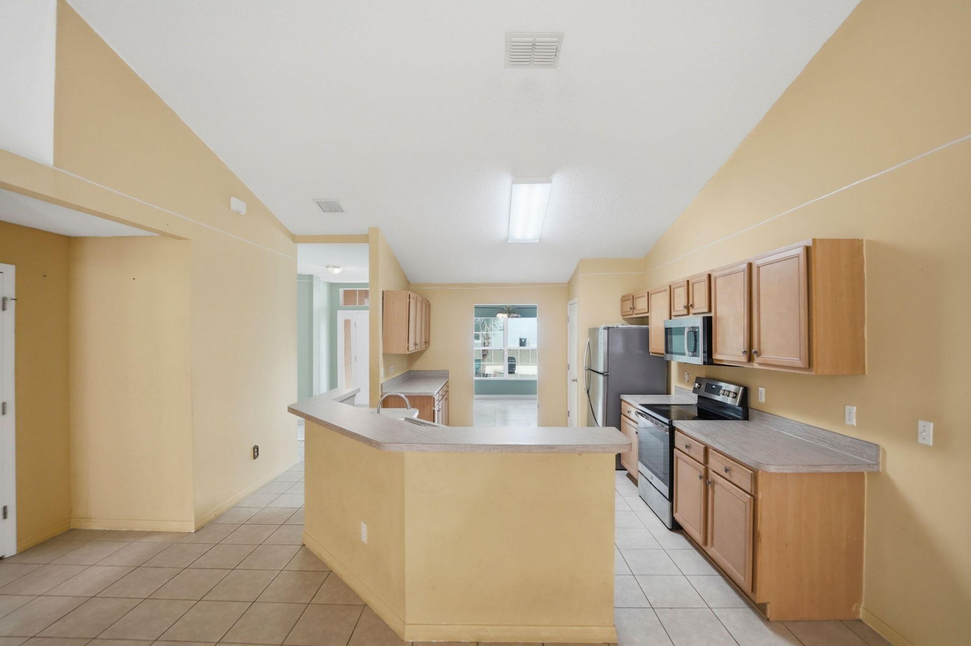 1692 SW Lofgren Avenue, Port Saint Lucie, FL 34953 Photo