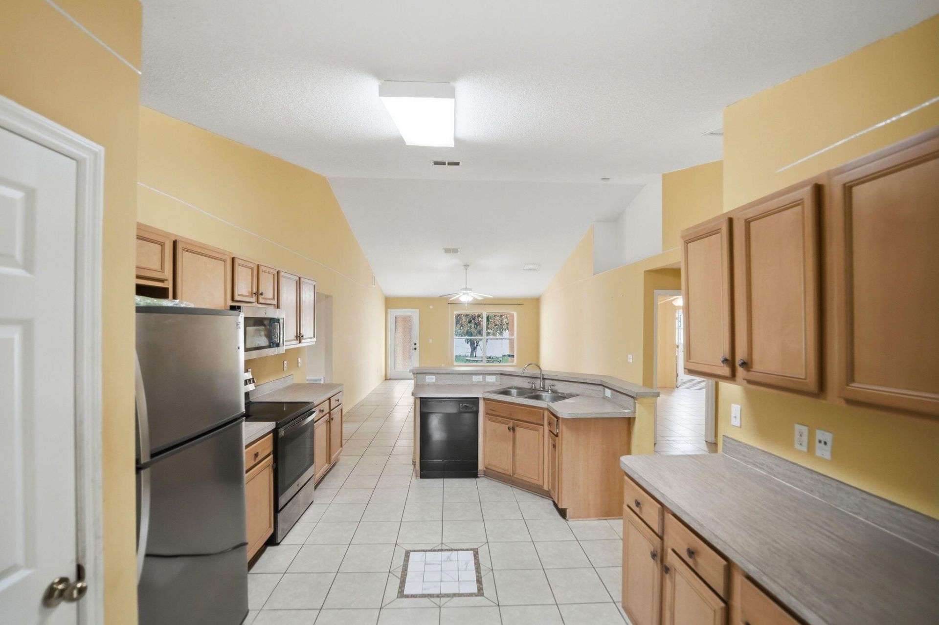 1692 SW Lofgren Avenue, Port Saint Lucie, FL 34953 Photo
