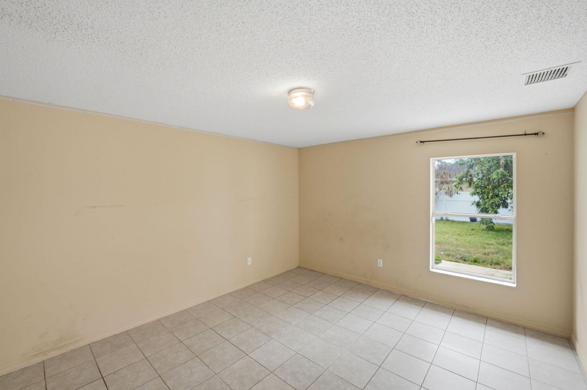1692 SW Lofgren Avenue, Port Saint Lucie, FL 34953 Photo