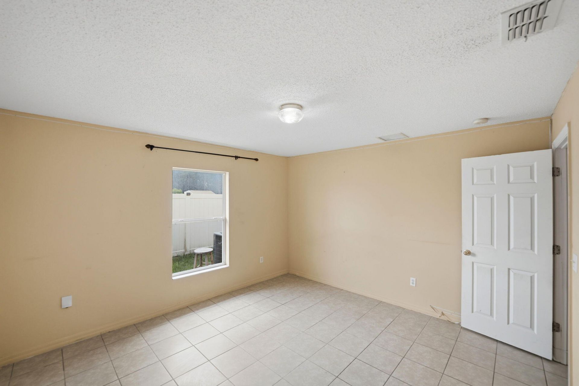 1692 SW Lofgren Avenue, Port Saint Lucie, FL 34953 Photo