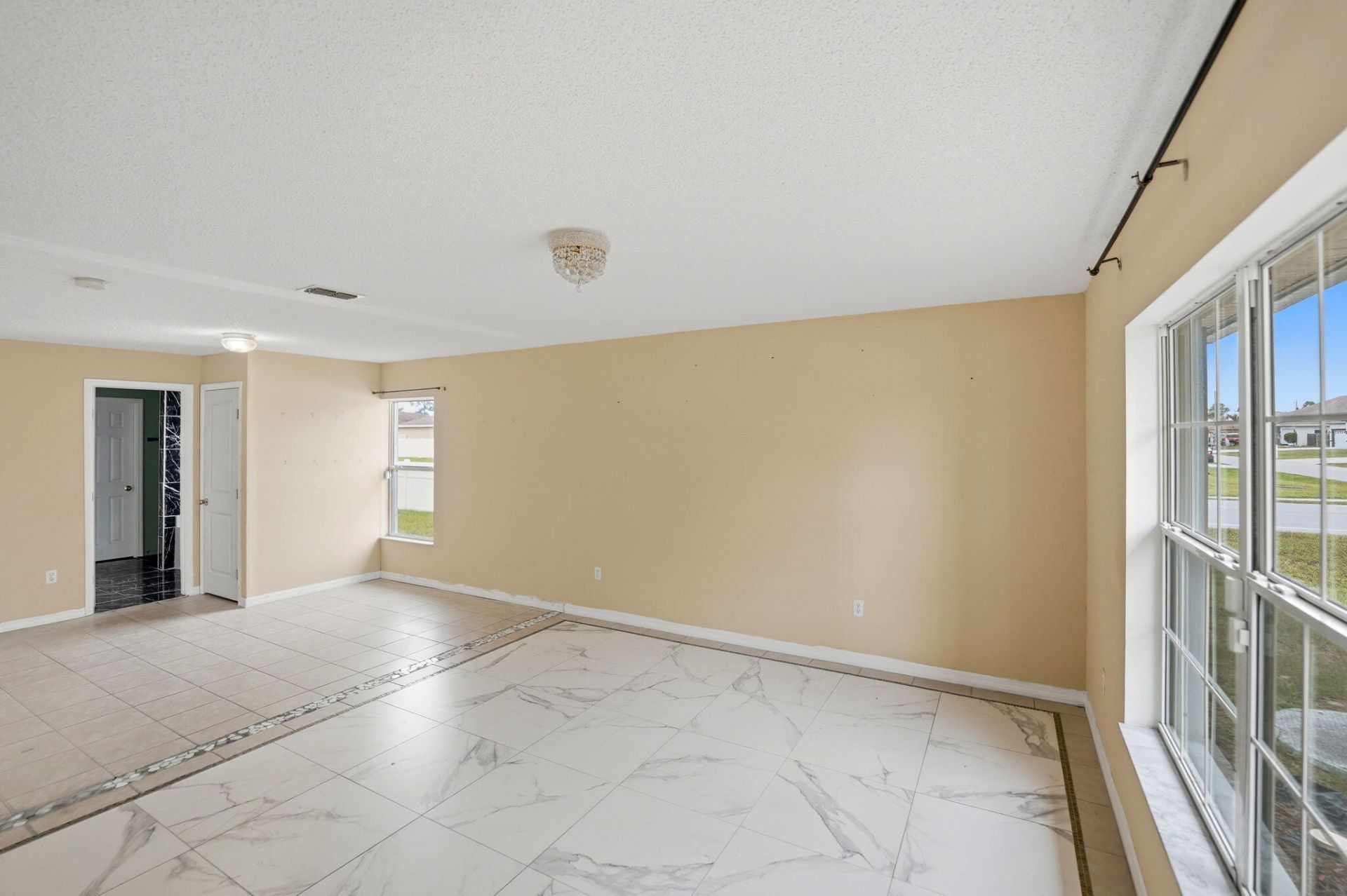 1692 SW Lofgren Avenue, Port Saint Lucie, FL 34953 Photo