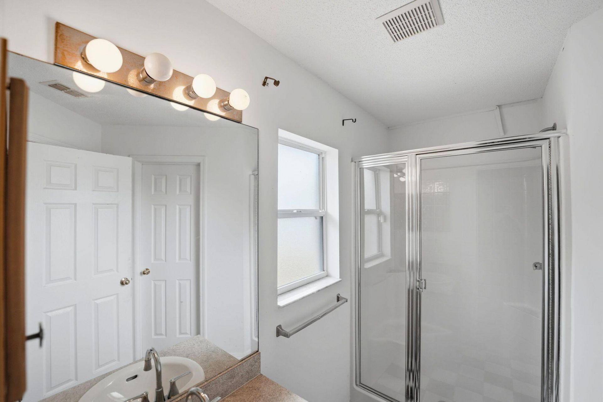 1692 SW Lofgren Avenue, Port Saint Lucie, FL 34953 Photo