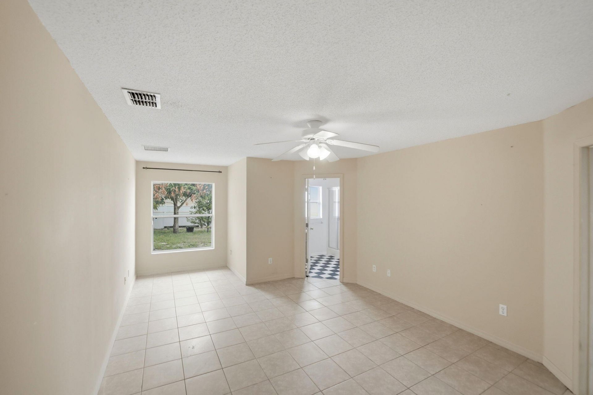 1692 SW Lofgren Avenue, Port Saint Lucie, FL 34953 Photo