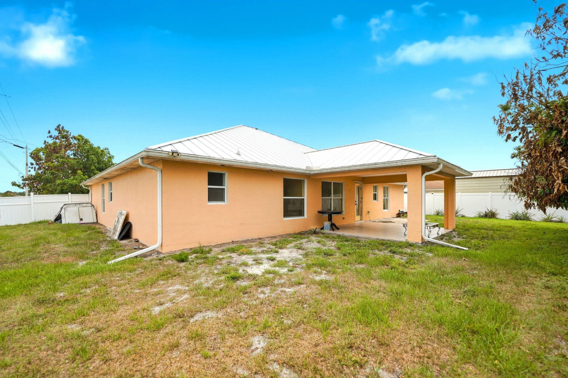 1692 SW Lofgren Avenue, Port Saint Lucie, FL 34953 Photo