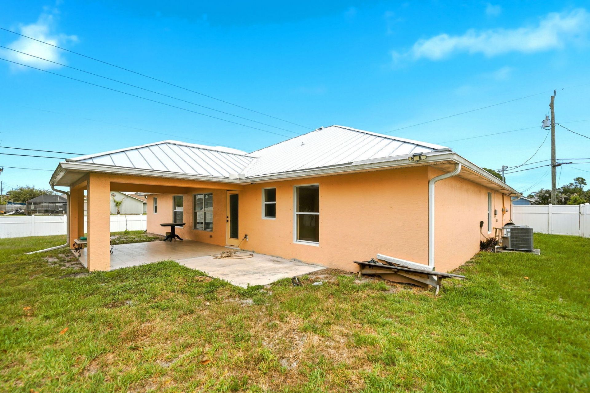 1692 SW Lofgren Avenue, Port Saint Lucie, FL 34953 Photo