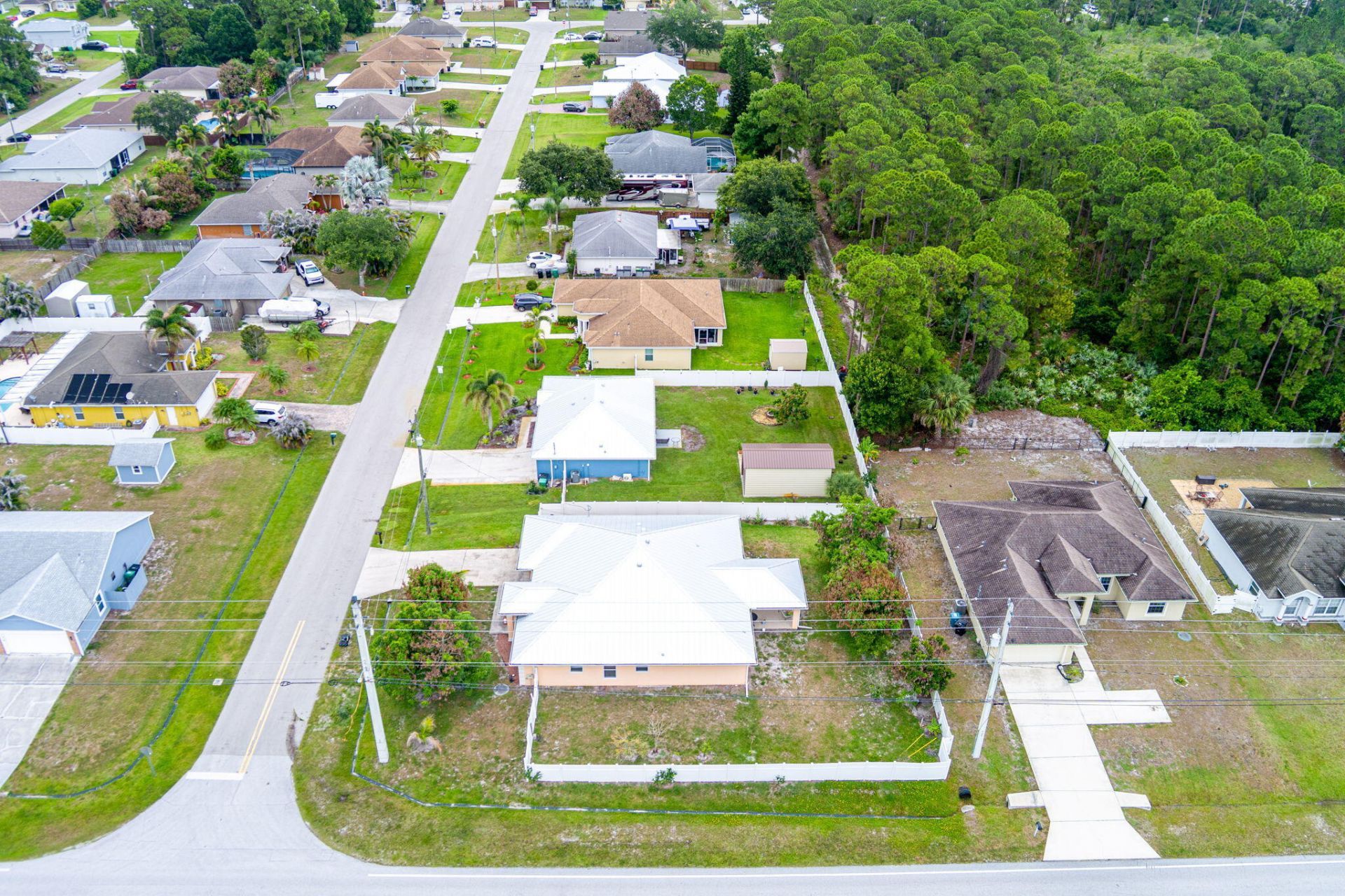 1692 SW Lofgren Avenue, Port Saint Lucie, FL 34953 Photo