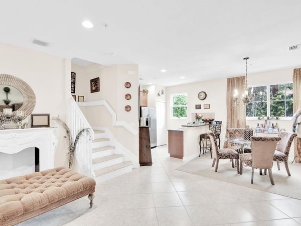 528 Bayfront Drive, Boynton Beach, FL 33435