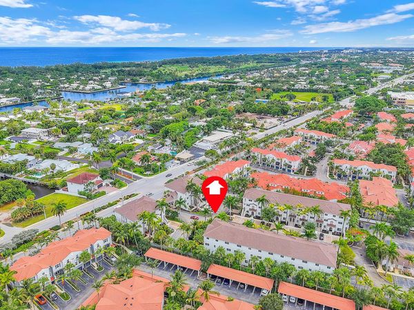 528 Bayfront Drive, Boynton Beach, FL 33435