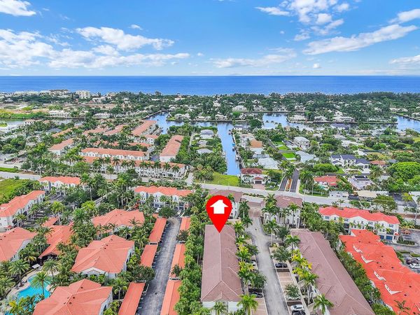 528 Bayfront Drive, Boynton Beach, FL 33435