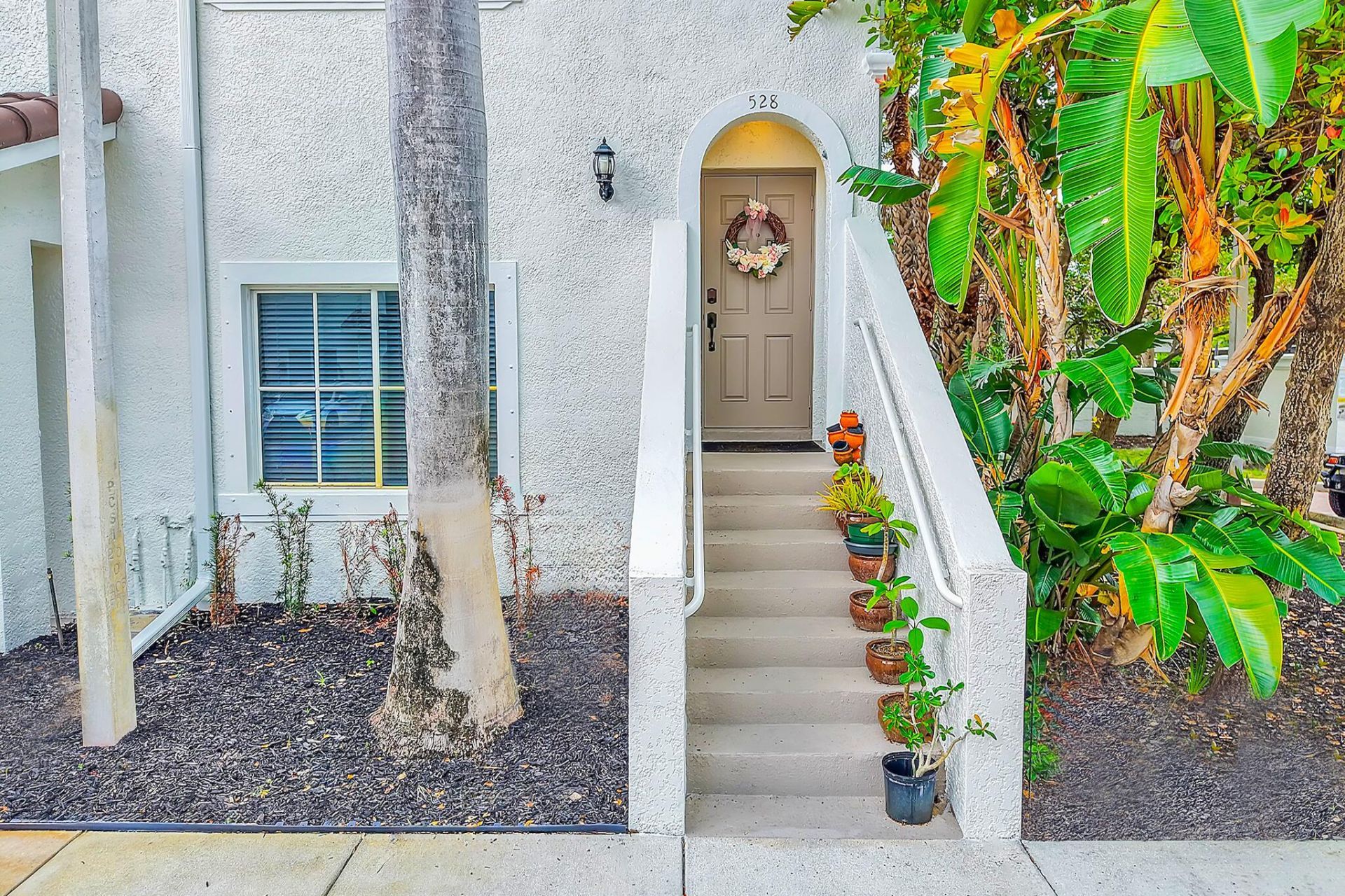 528 Bayfront Drive, Boynton Beach, FL 33435 Photo