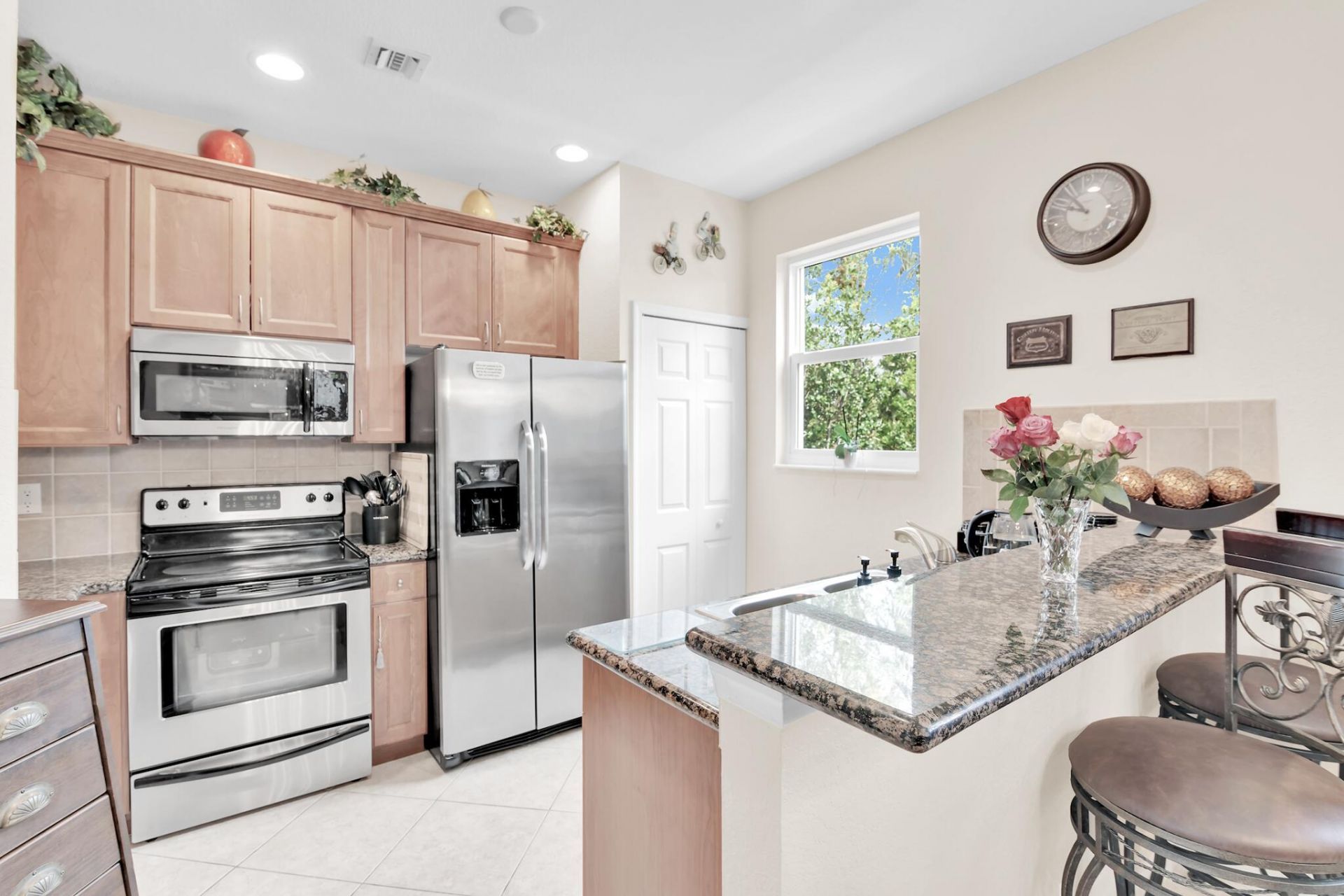 528 Bayfront Drive, Boynton Beach, FL 33435 Photo