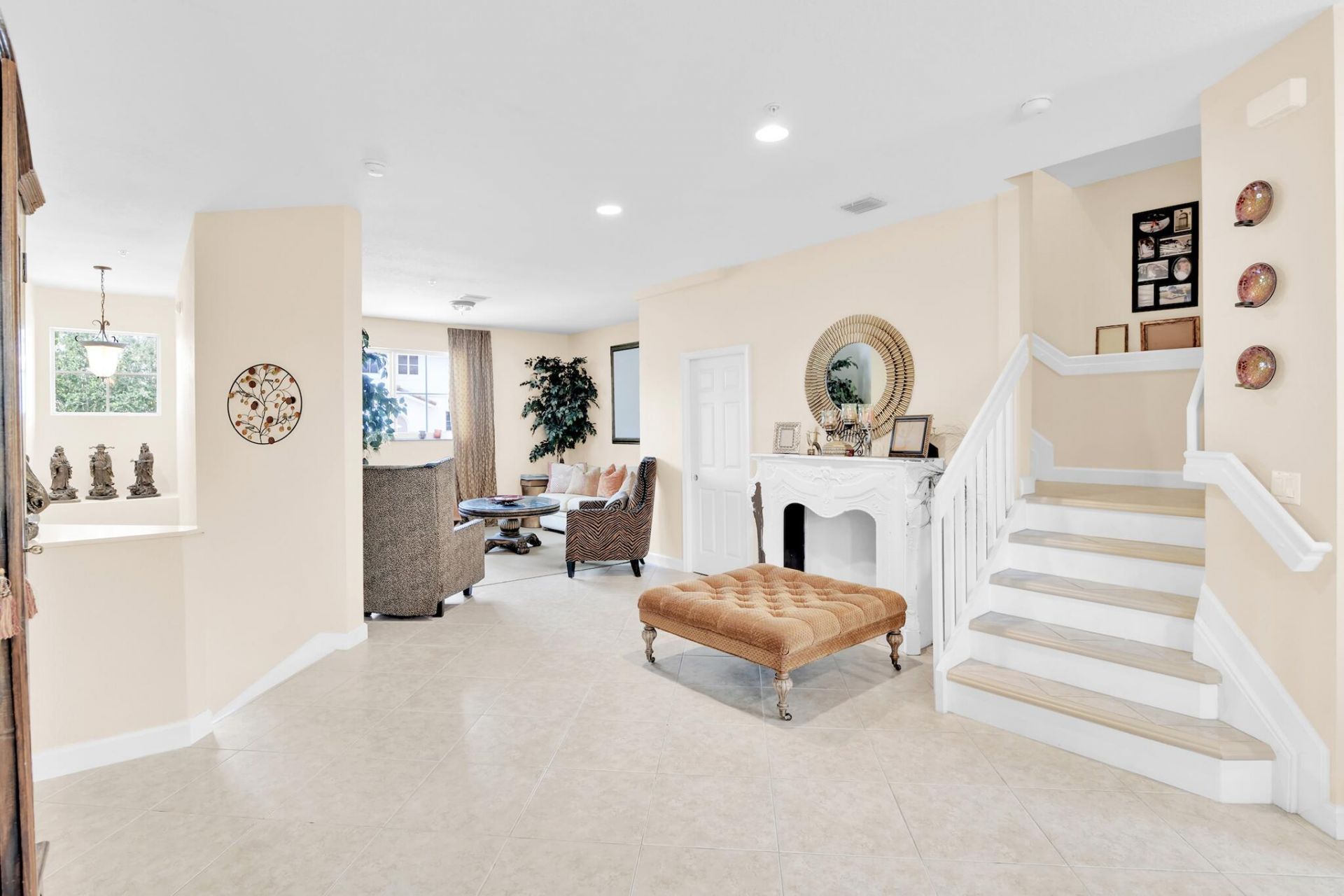 528 Bayfront Drive, Boynton Beach, FL 33435 Photo