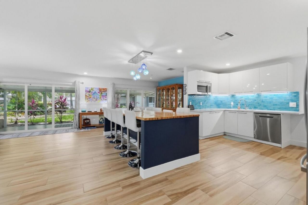 904 W Cypress Lane, Unit V-46, Pompano Beach, FL 33069 Photo