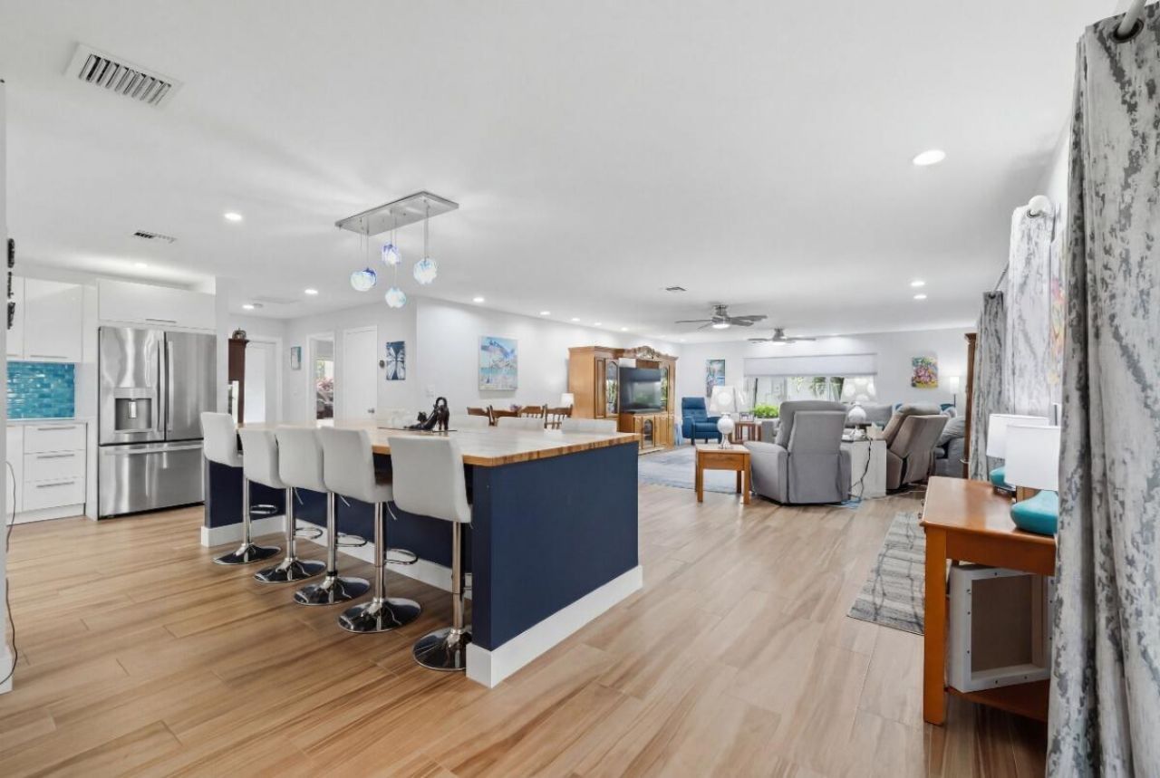 904 W Cypress Lane, Unit V-46, Pompano Beach, FL 33069 Photo