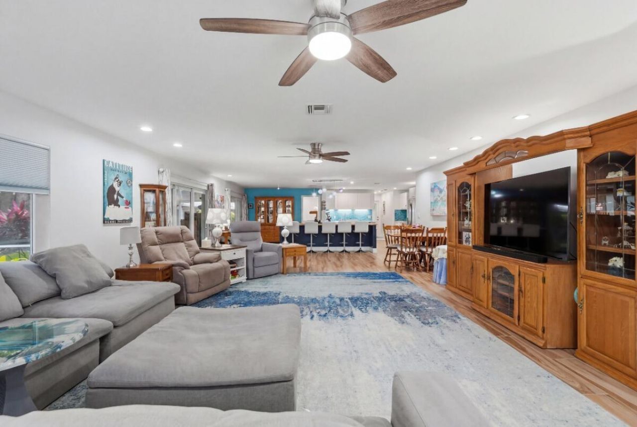 904 W Cypress Lane, Unit V-46, Pompano Beach, FL 33069 Photo