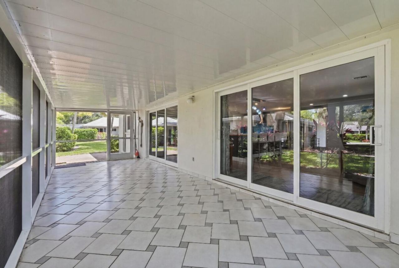 904 W Cypress Lane, Unit V-46, Pompano Beach, FL 33069 Photo