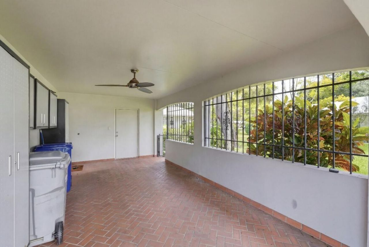 904 W Cypress Lane, Unit V-46, Pompano Beach, FL 33069 Photo