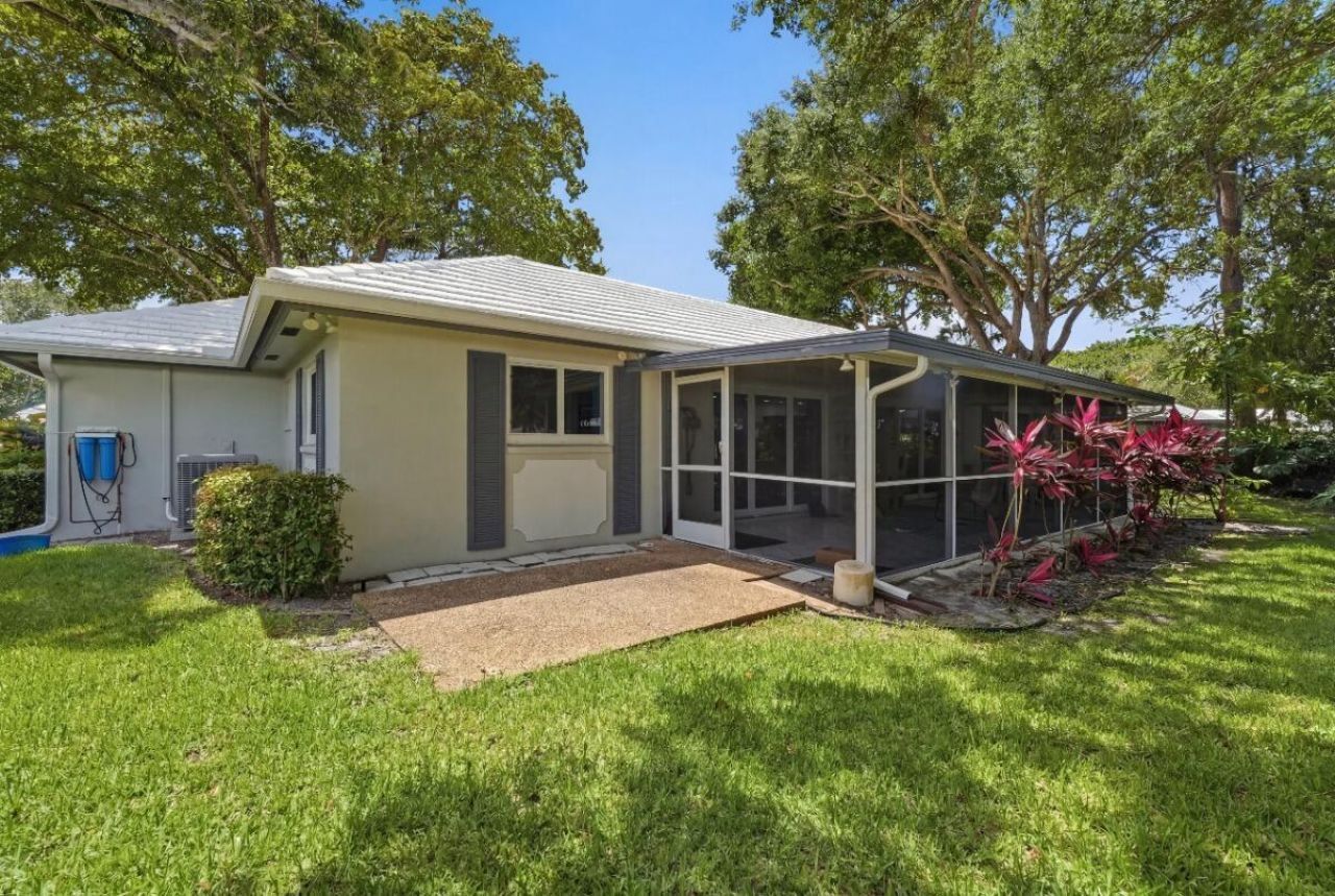 904 W Cypress Lane, Unit V-46, Pompano Beach, FL 33069 Photo