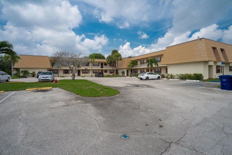 4151 Oak Terrace Drive, Unit 4151, Greenacres, FL 33463 Photo