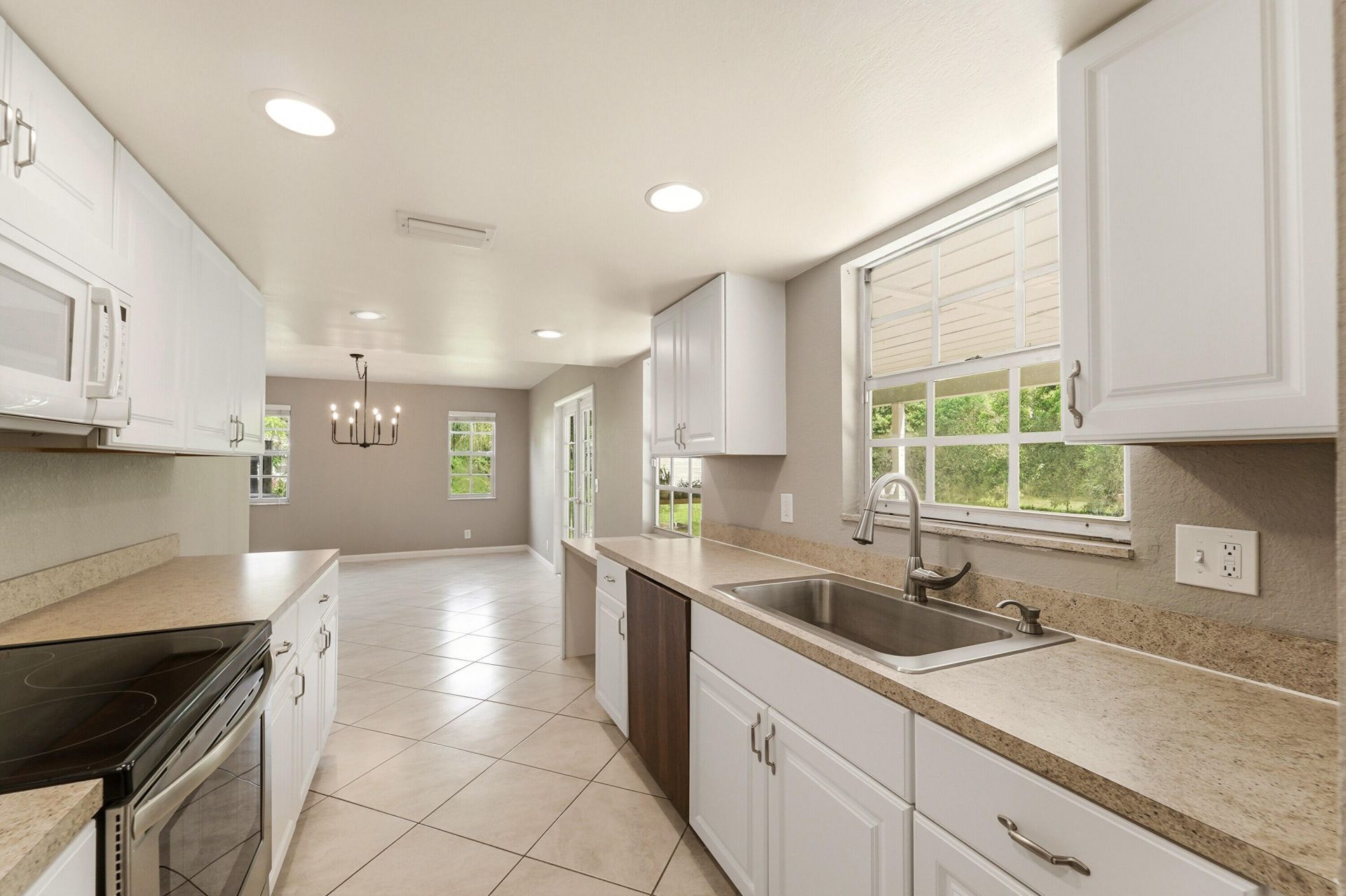 16317 Glasgow Drive E, The Acreage, FL 33470 Photo