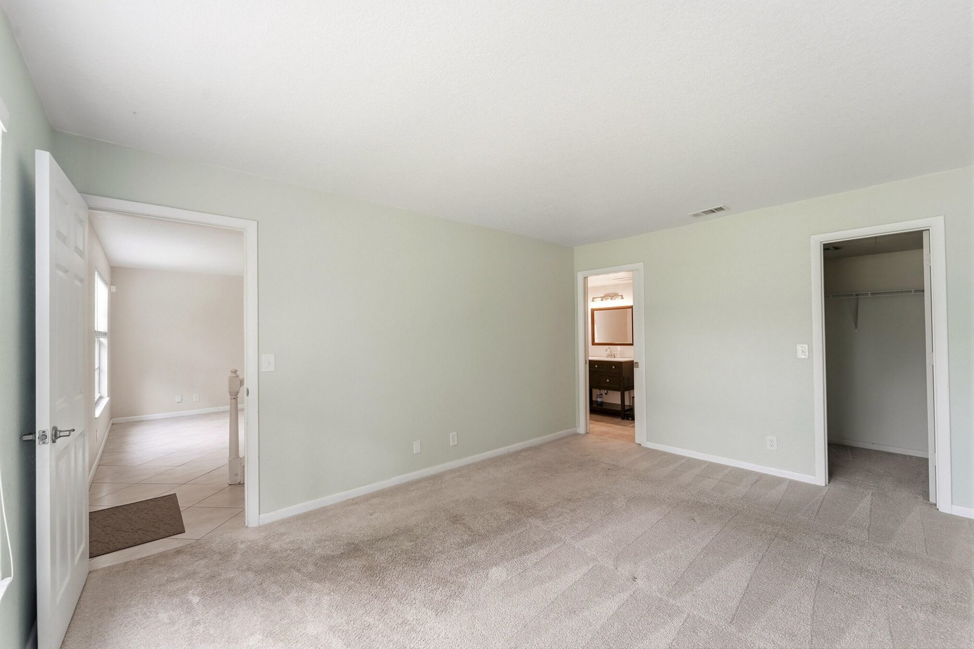 16317 Glasgow Drive E, The Acreage, FL 33470 Photo