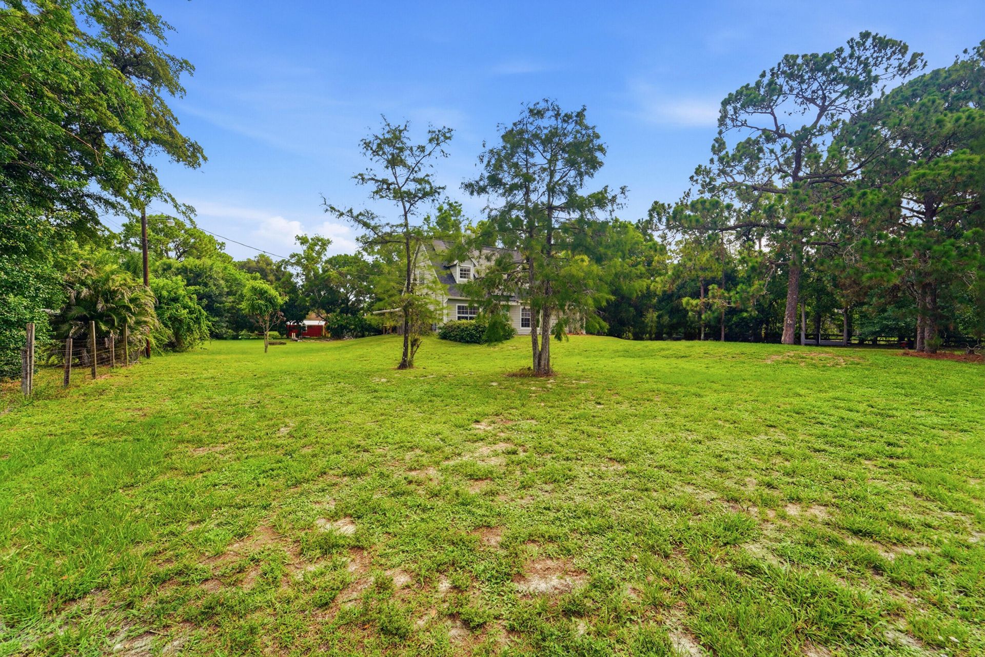 16317 Glasgow Drive E, The Acreage, FL 33470 Photo