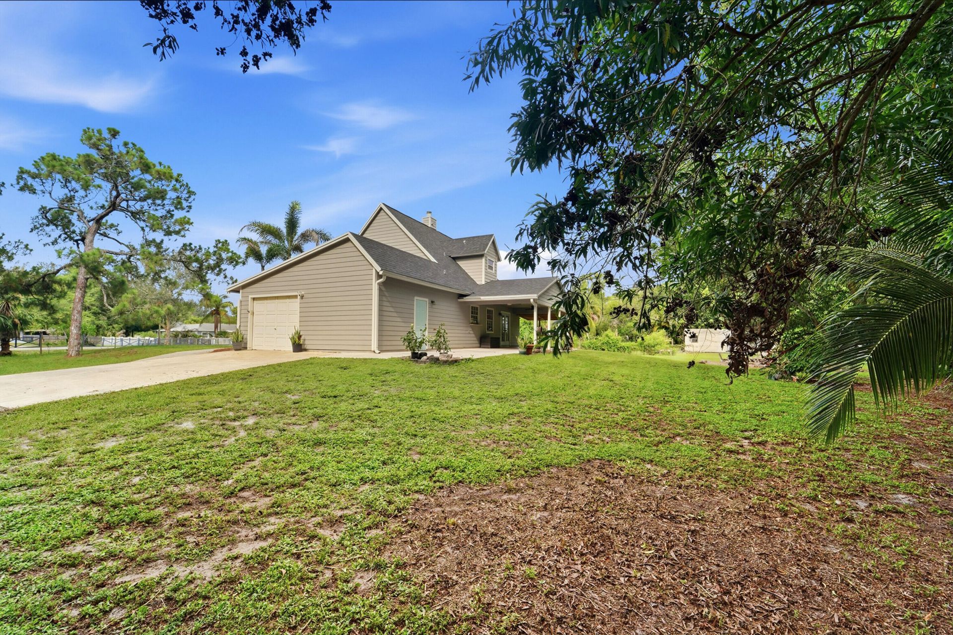 16317 Glasgow Drive E, The Acreage, FL 33470 Photo