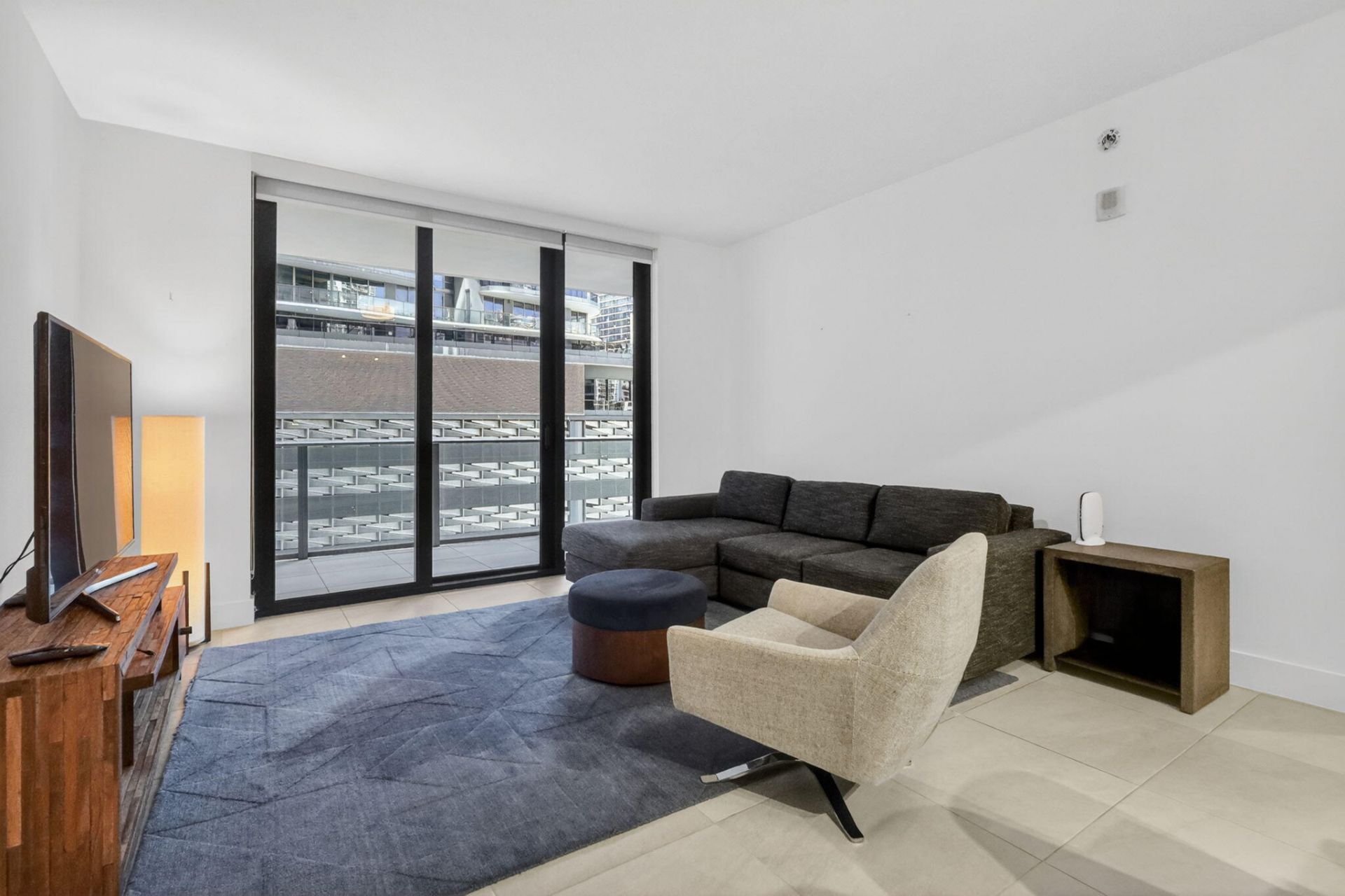 1010 Brickell Avenue, Unit 1607, Miami, FL 33131 Photo