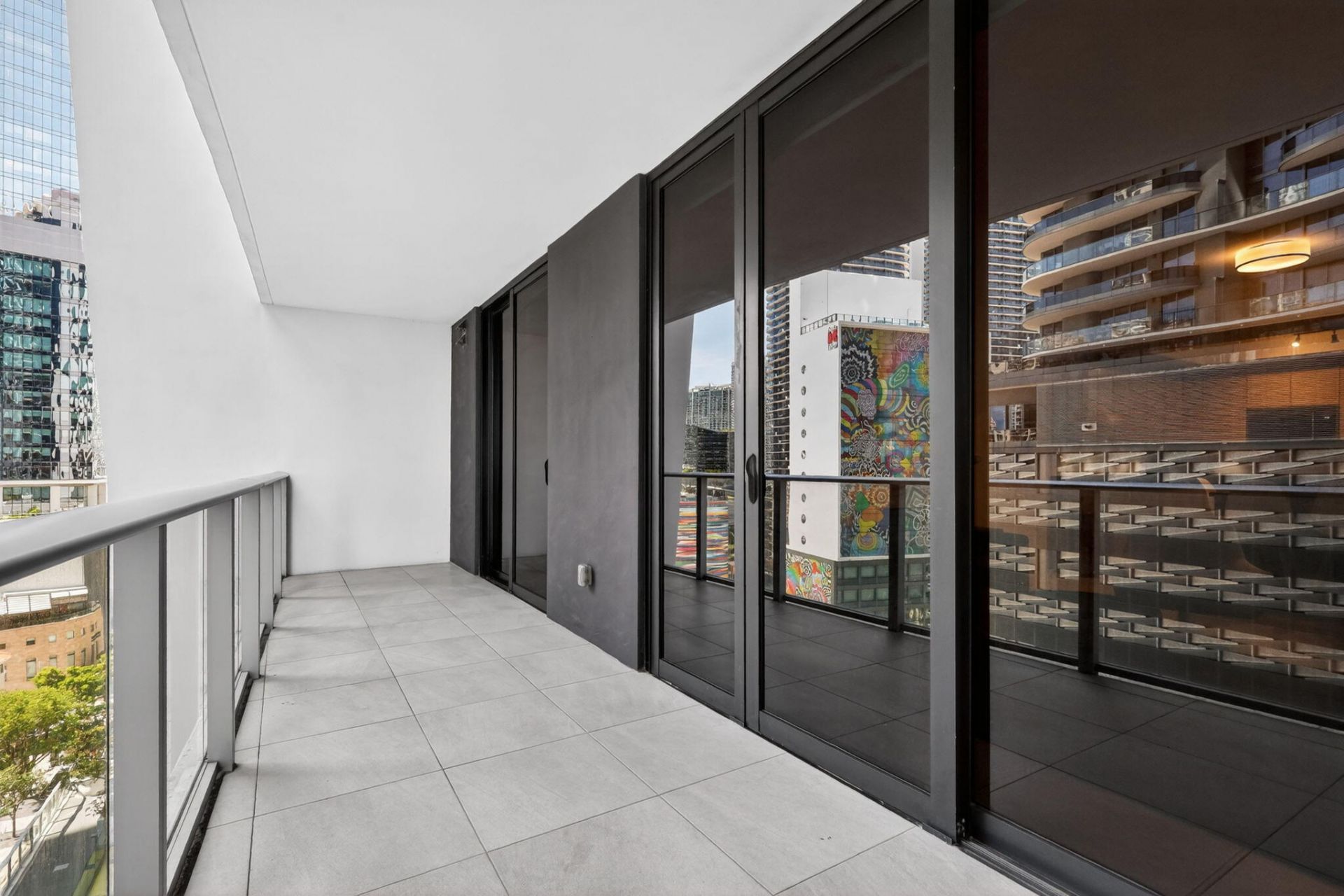 1010 Brickell Avenue, Unit 1607, Miami, FL 33131 Photo