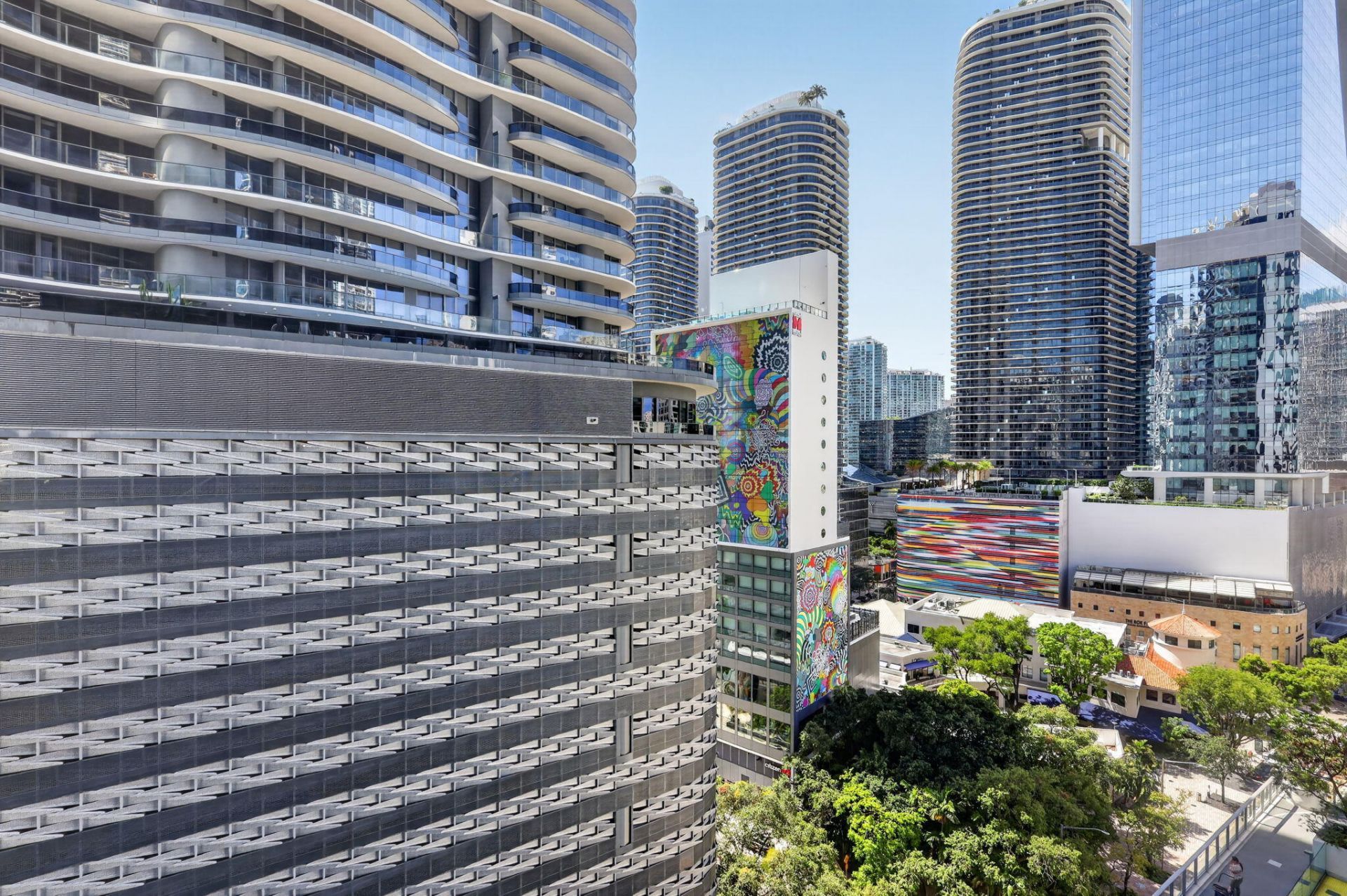 1010 Brickell Avenue, Unit 1607, Miami, FL 33131 Photo