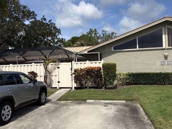 5654 Golden Eagle Circle, Palm Beach Gardens, FL 33418