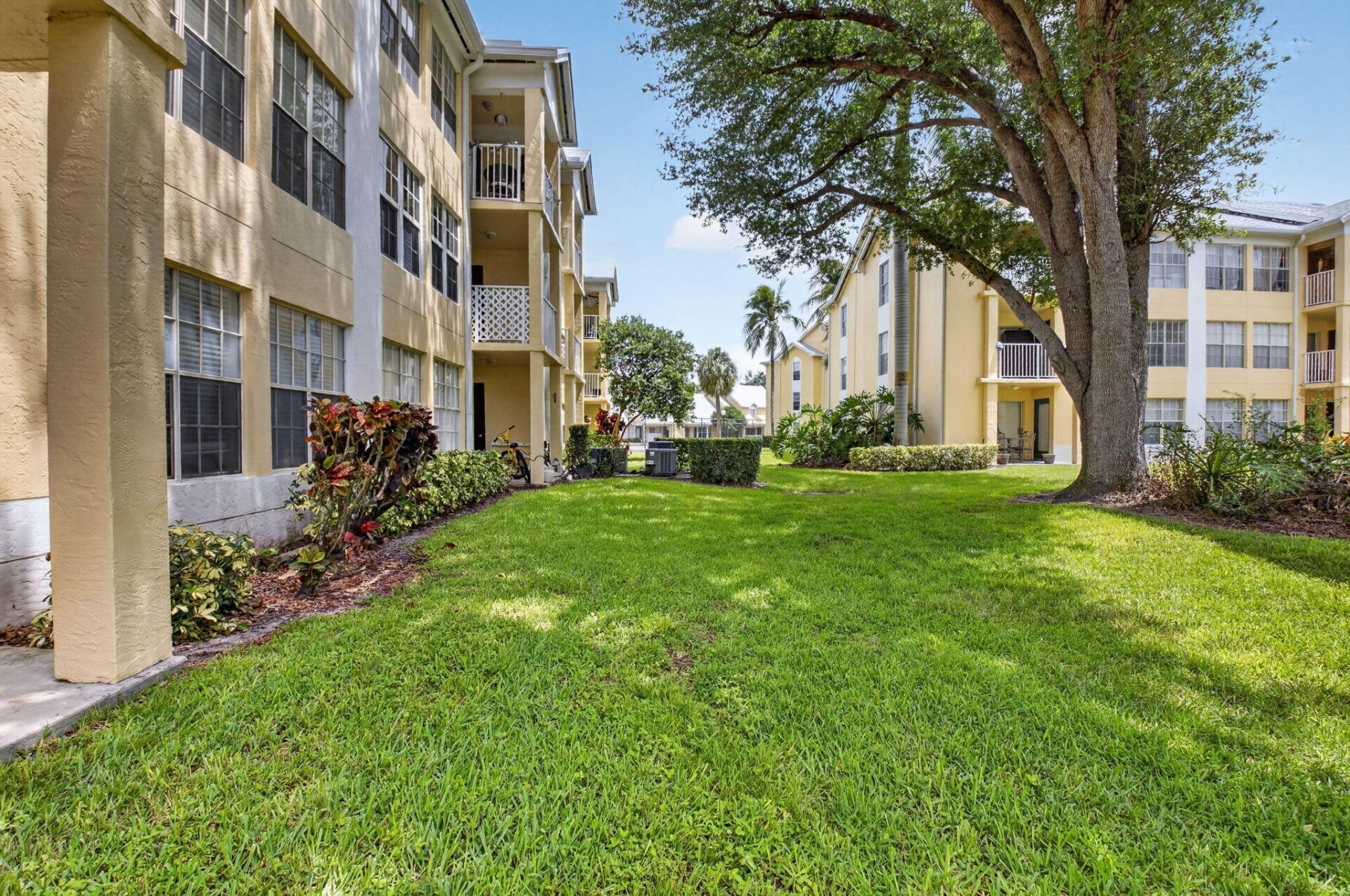 6339 La Costa Drive, Unit D, Boca Raton, FL 33433 Photo