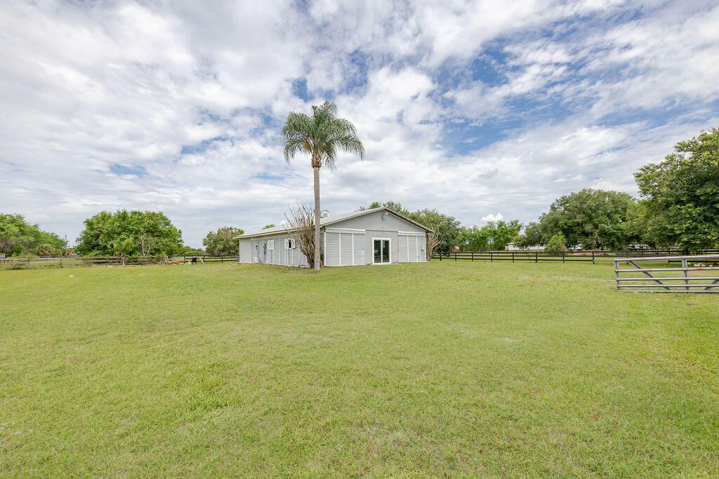 11301 SW Fox Brown Road, Indiantown, FL 34956 Photo