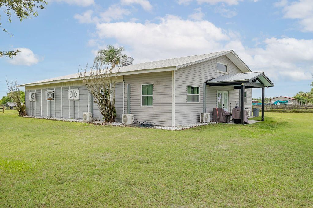 11301 SW Fox Brown Road, Indiantown, FL 34956 Photo