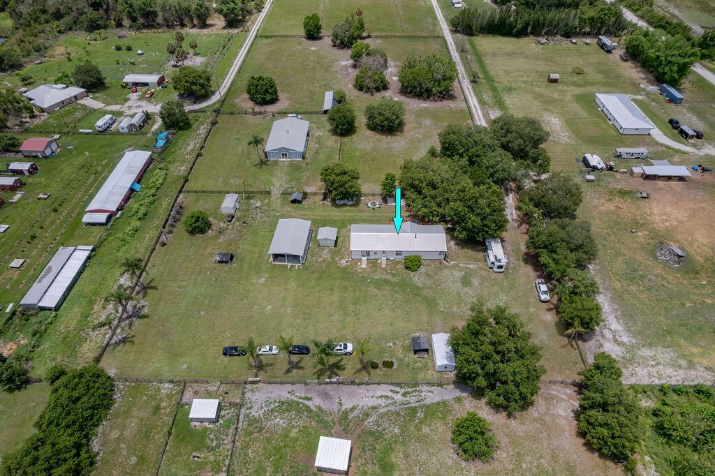 11301 SW Fox Brown Road, Indiantown, FL 34956 Photo