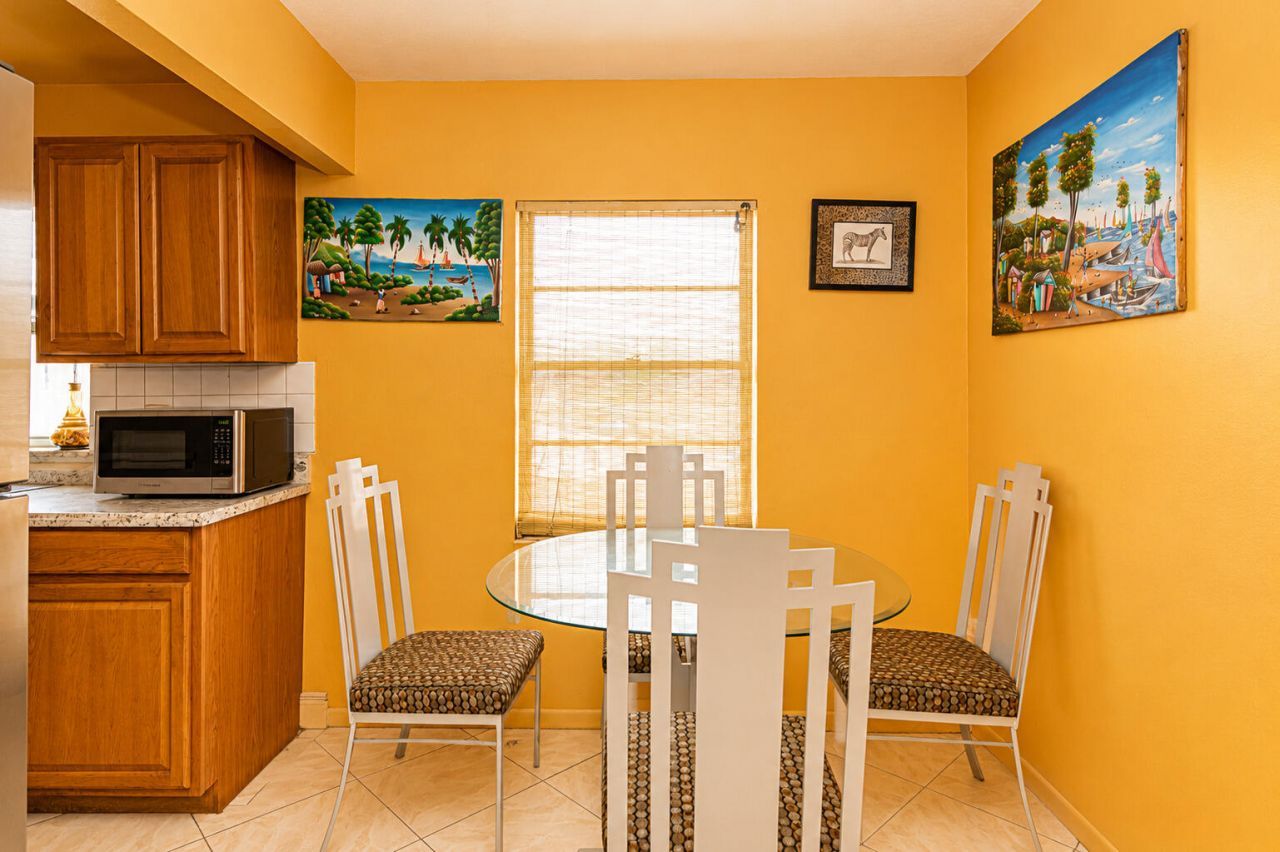 10304 Pippin Lane, Royal Palm Beach, FL 33411 Photo