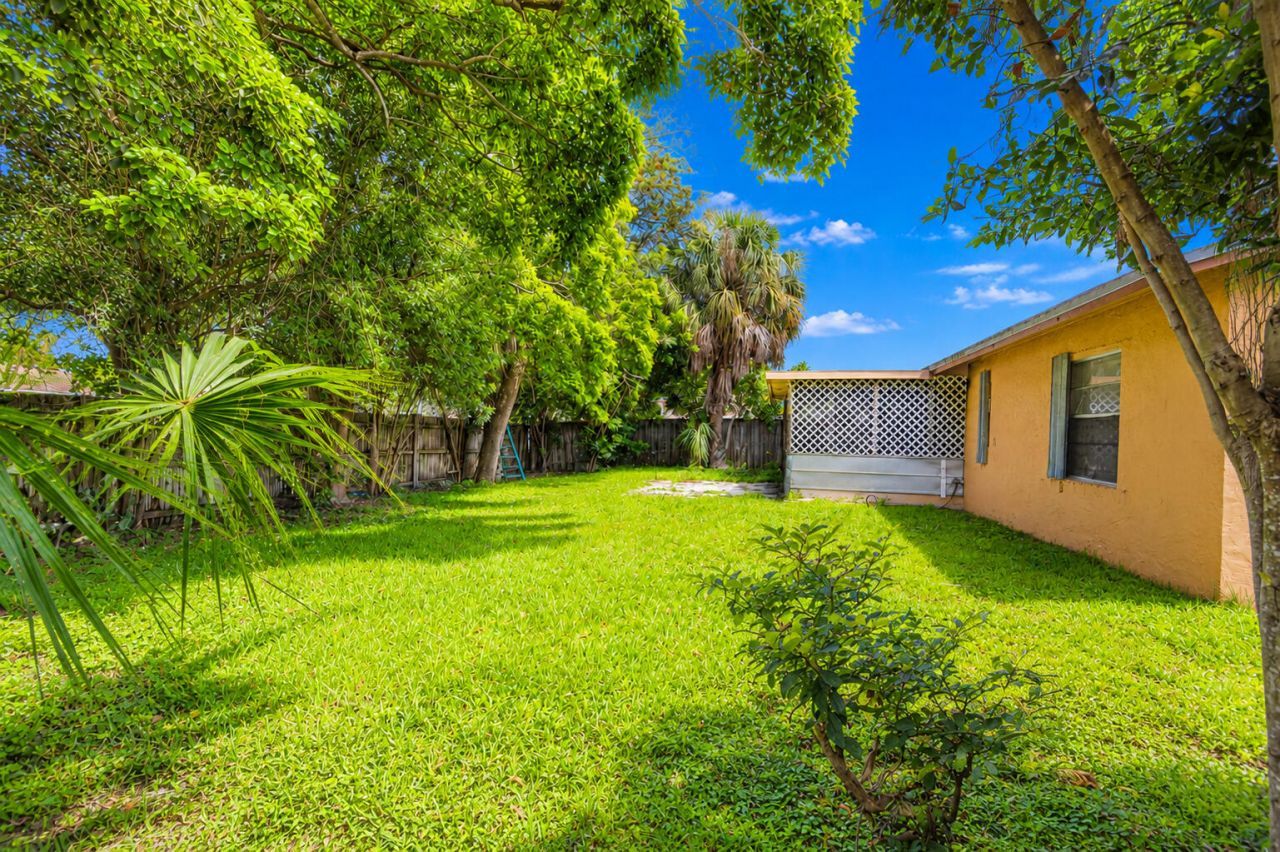 10304 Pippin Lane, Royal Palm Beach, FL 33411 Photo