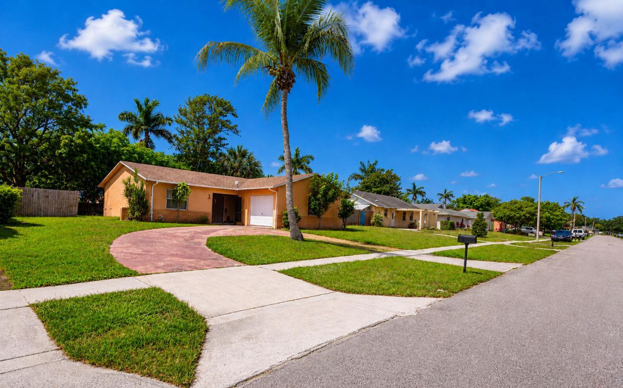 10304 Pippin Lane, Royal Palm Beach, FL 33411 Photo