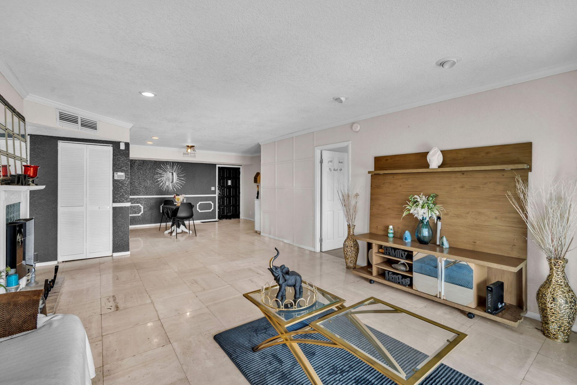 6361 N Falls Cir Drive, Unit 408, Lauderhill, FL 33319 Photo
