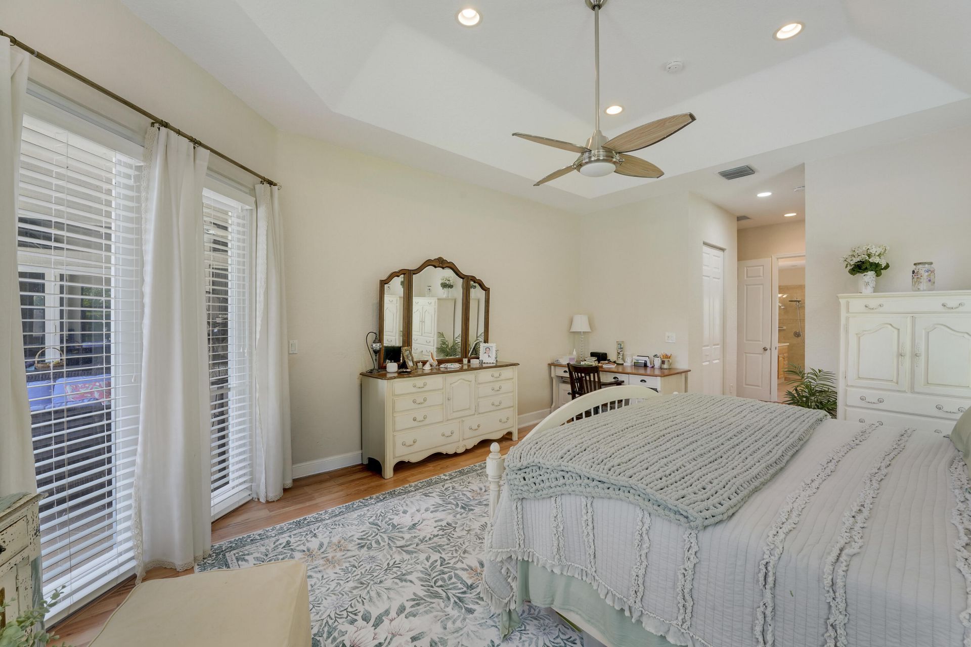 5835 Lago Del Sol Drive, Lake Worth, FL 33449 Photo