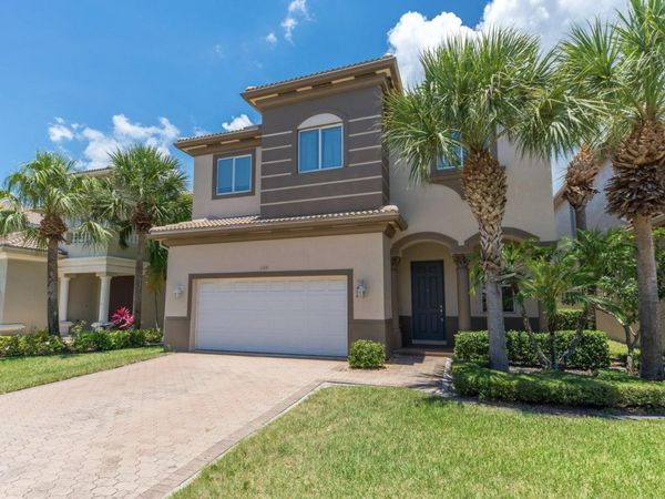 1088 Grove Park Circle, Boynton Beach, FL 33436