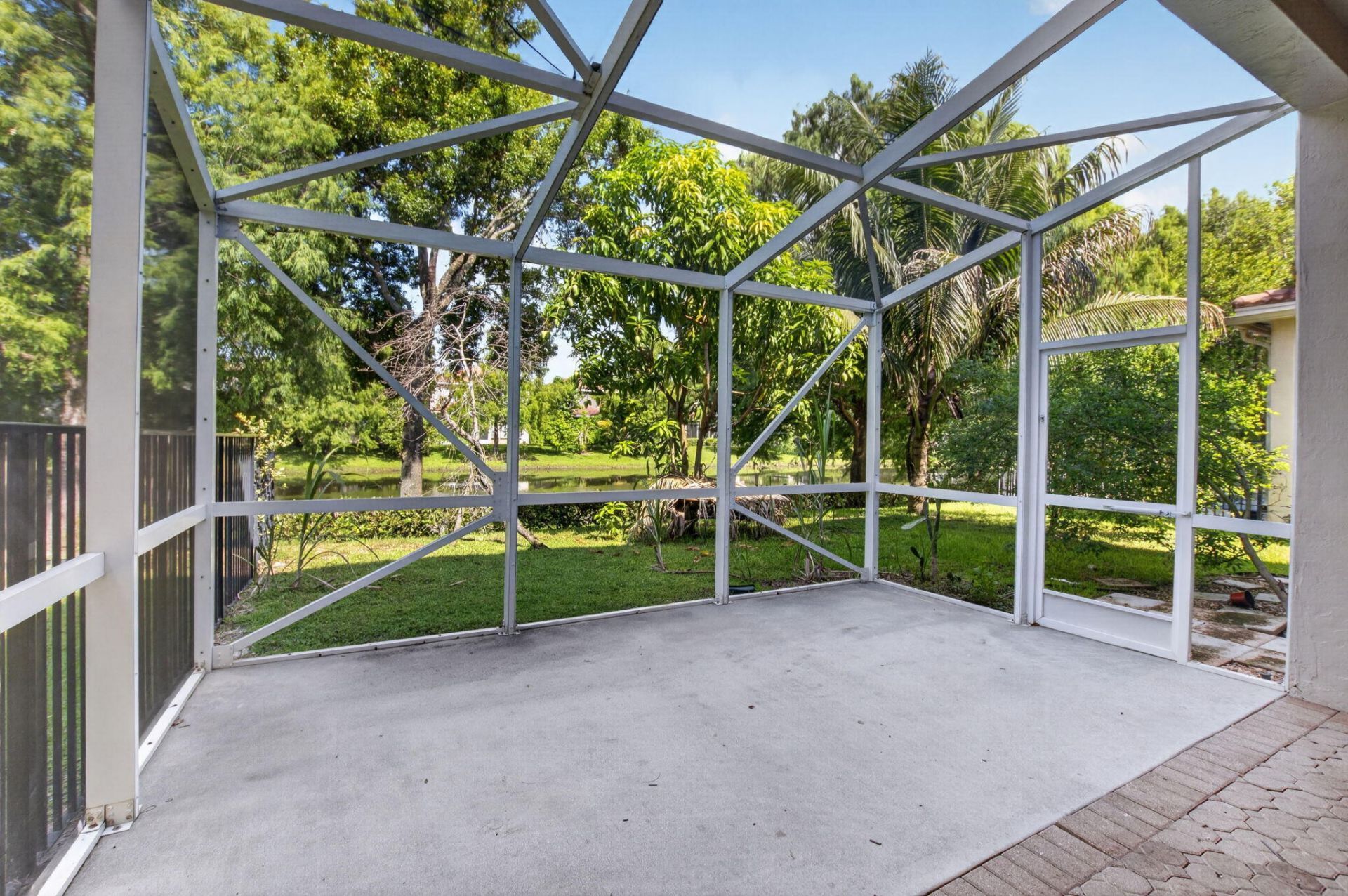 1088 Grove Park Circle, Boynton Beach, FL 33436 Photo