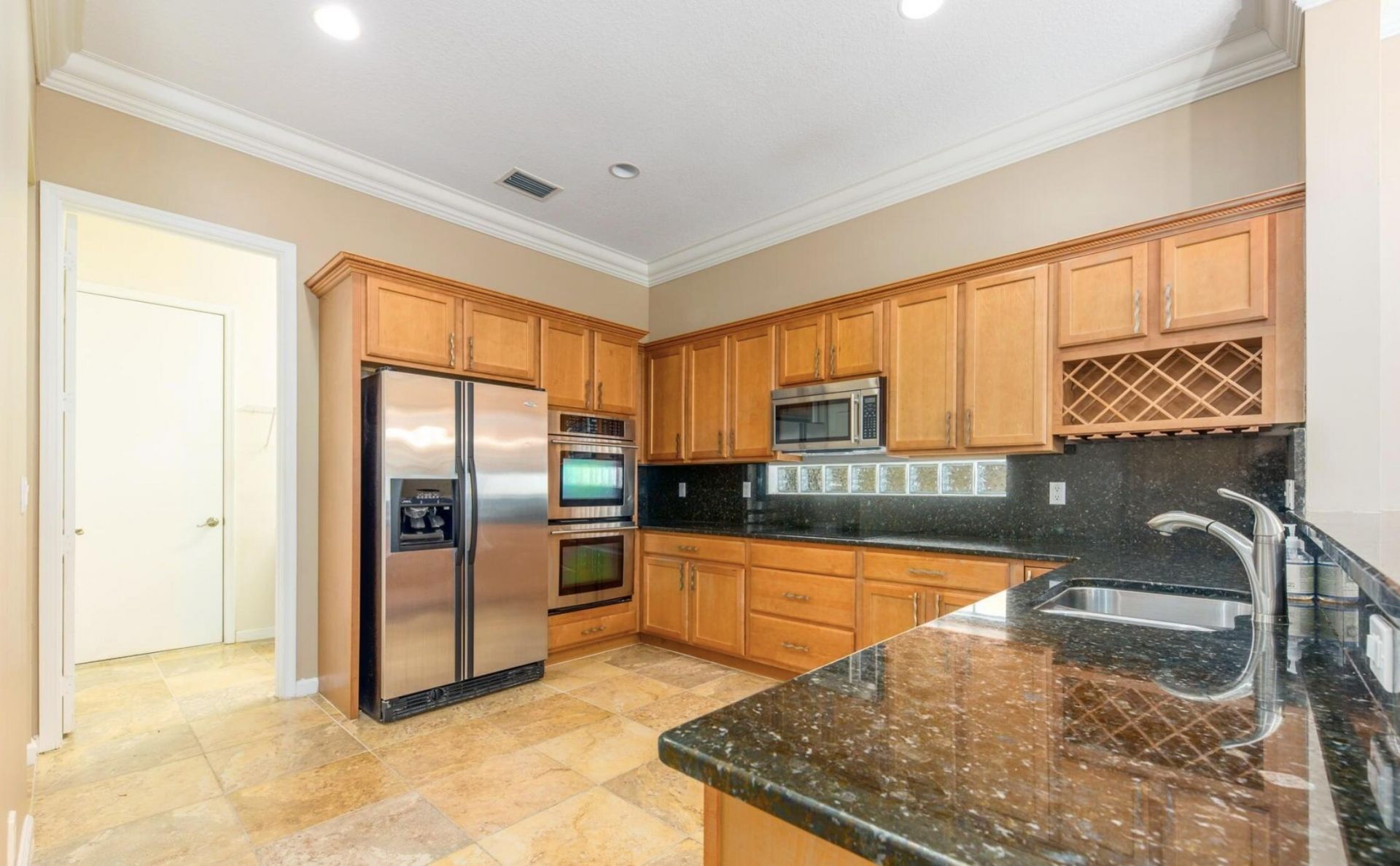 1088 Grove Park Circle, Boynton Beach, FL 33436 Photo