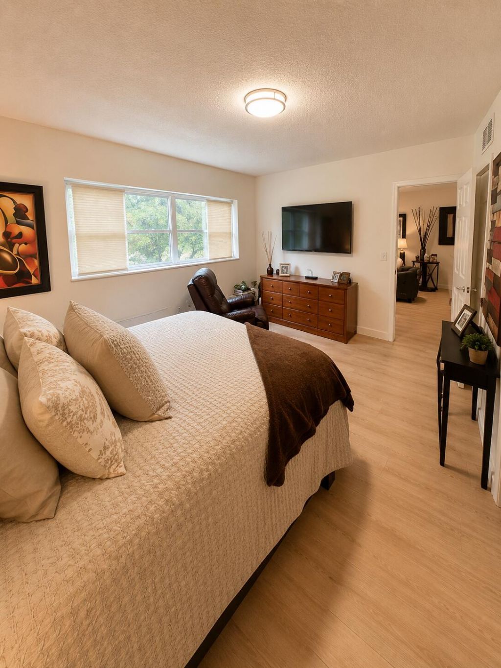 1050 Country Club Drive, Unit 303, Margate, FL 33063 Photo
